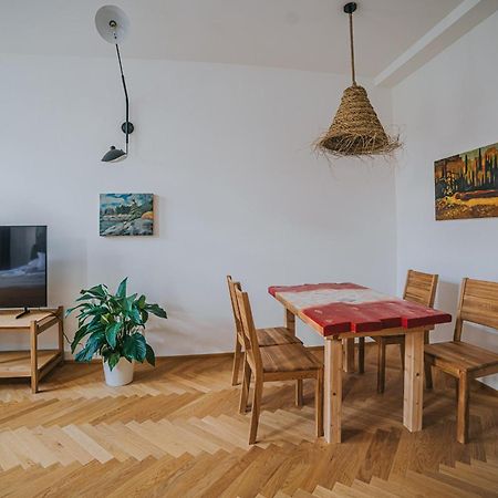 Bohemian Experience Aparthotel Prague Exterior photo