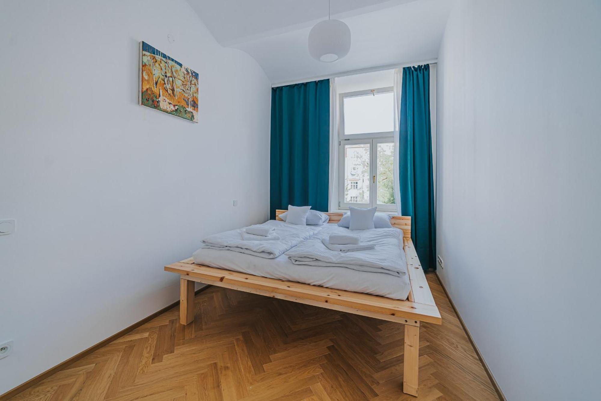 Bohemian Experience Aparthotel Prague Exterior photo