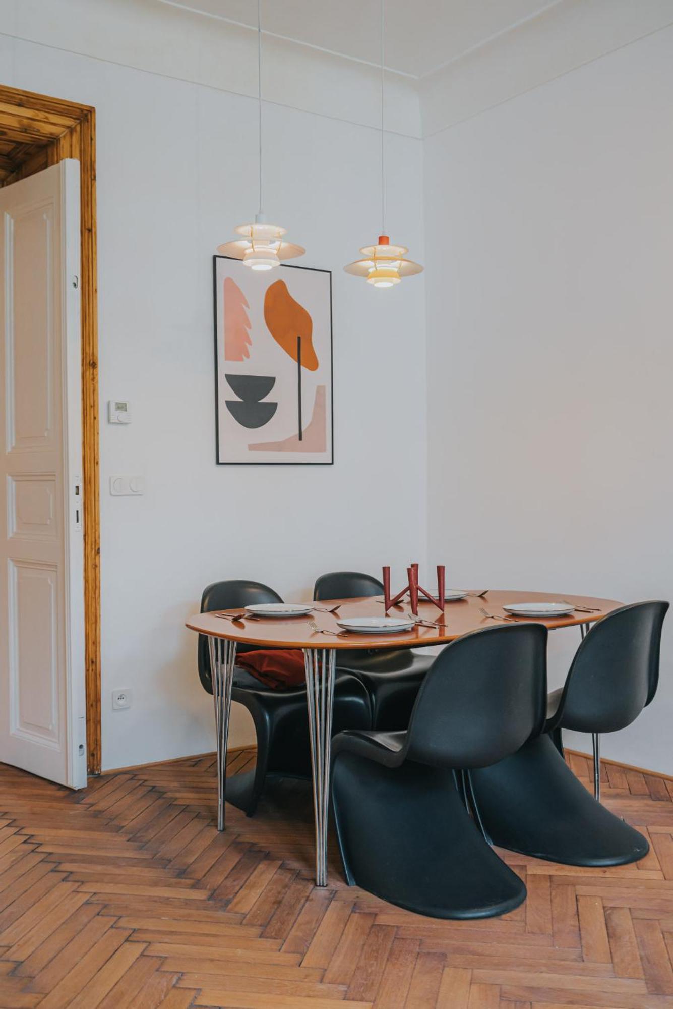Bohemian Experience Aparthotel Prague Exterior photo