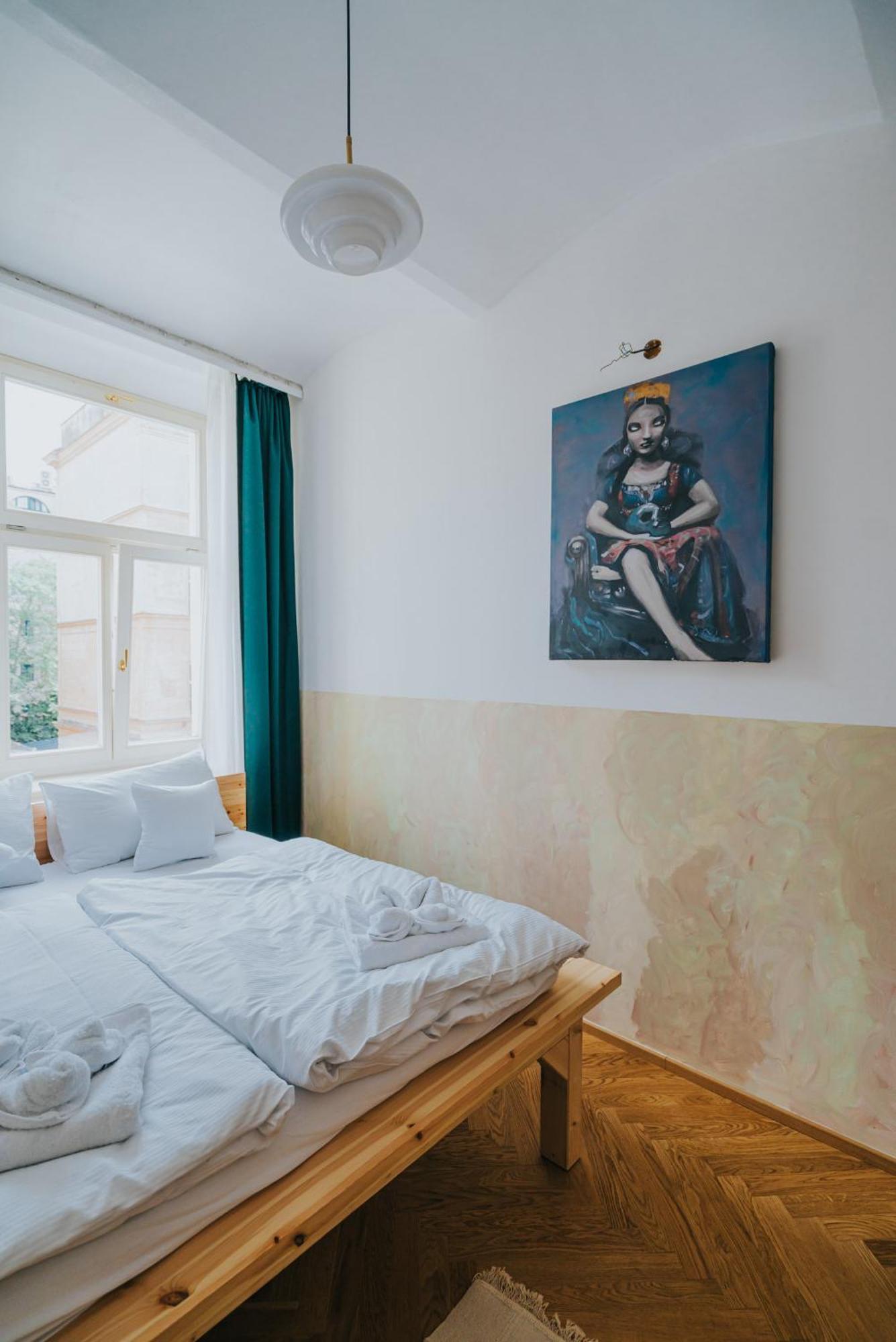 Bohemian Experience Aparthotel Prague Exterior photo