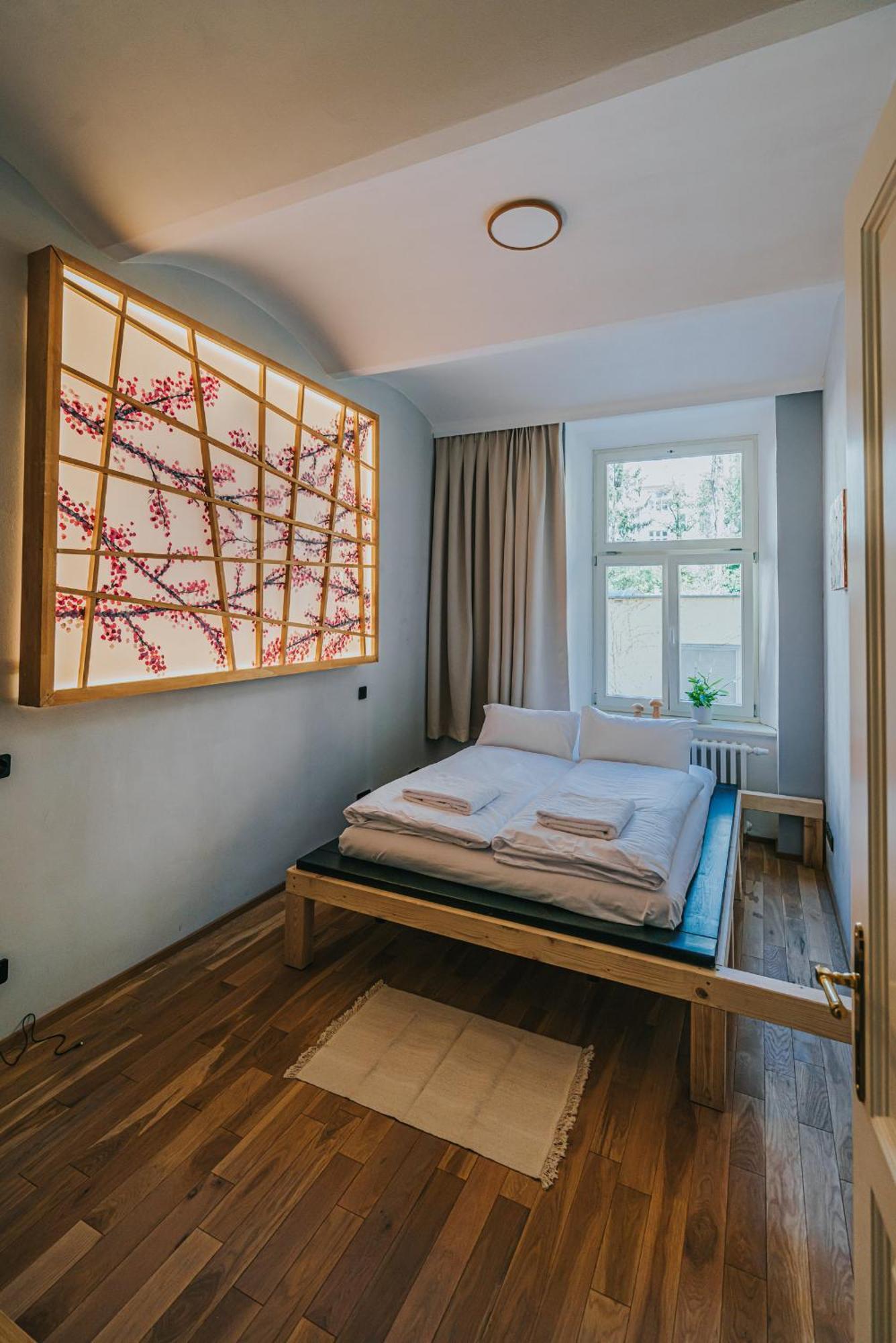 Bohemian Experience Aparthotel Prague Exterior photo